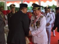 Amran Mahmud dan Istri Dapat Sambutan Hangat di Upacara HUT RI di Wajo
