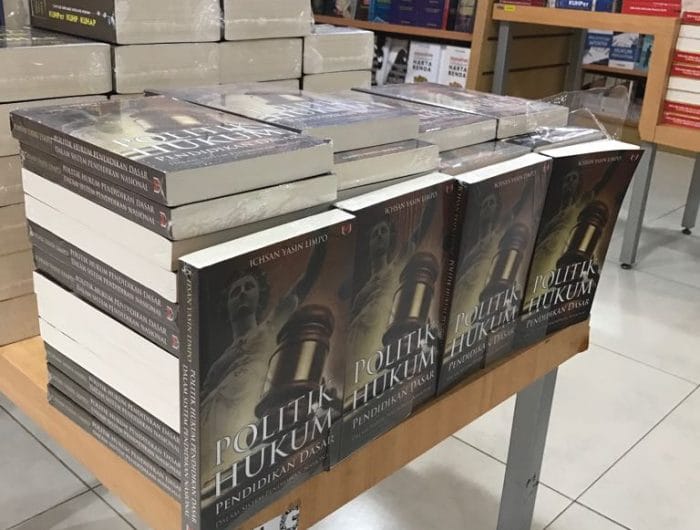 Ichsan Yasin Limpo Terbitkan Buku Politik Hukum Pendidikan