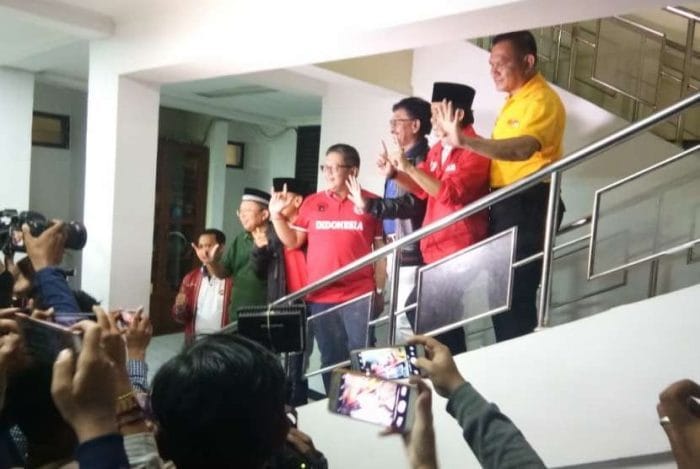 Tujuh Sekjen Partai koalisi Jokowi berkumpul