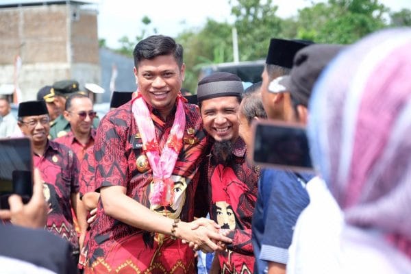 Kunjungan kerja bupati gowa di bajeng barat