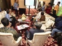 Calon Pejabat (Pj) Wali Kota Makassar memaparkan program di hadapan Gubernur Sulawesi Selatan, Nurdin Abdullah.