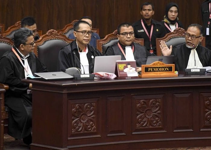 Sidang Perdana Gugatan Pilpres 2019 di MK (Foto: Antara)