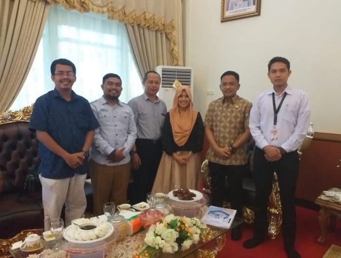 Bupati Bantaeng bersama rombongan dari PT. Sulawesi Pratama Mandiri (SMP) di Rumah Jabatan Bupati Bantaeng,