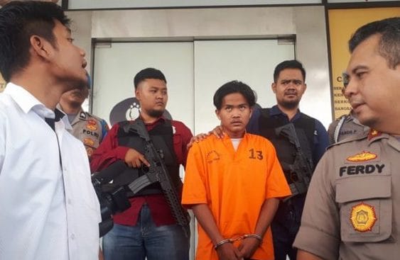 Jaka Bunuh Tunangan