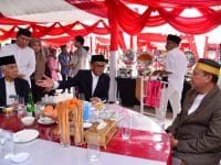 Nurdin Abdullah usai menerima ribuan tamu pada acara open house, di Rujab Gubernur, Jalan Jendral Sudirman Makassar, Rabu (5/6).
