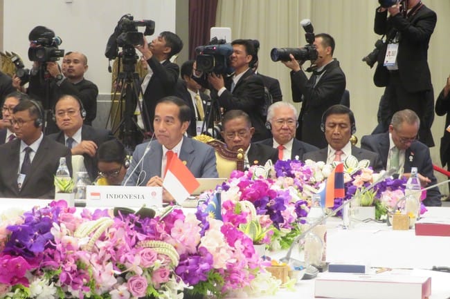 Jokowi di KTT ASEAN (Noval Dhwinuari Antony/detikcom)