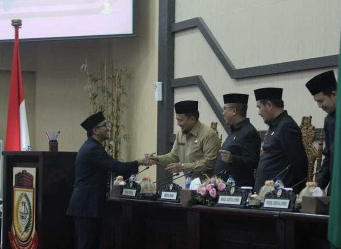 Rapat Paripurna yang berlangsung di Ruang Rapat Paripurna DPRD Makassar, Jl A.P. Petta Rani, Makassar, Senin (8/7/2019).