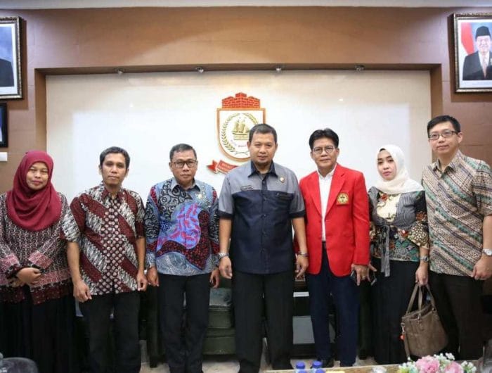 Ketua Program Pendidikan S3 Ilmu Ekonomi Unhas usai menggelar pertemuan dengan Pj Wali Kota Makassar M Iqbal S Suhaeb.
