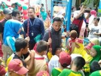 Bupati Bantaeng, DR Ilham Azikin meresmikan taman bermain ABG Cerdas di Kampung Toa
