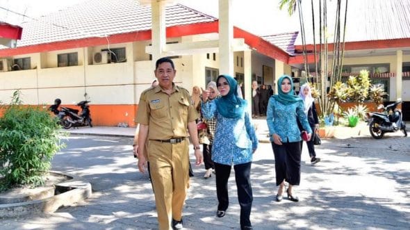 Ketua TP PKK Sulsel Sidak Langsung Empat Sekolah di Makassar
