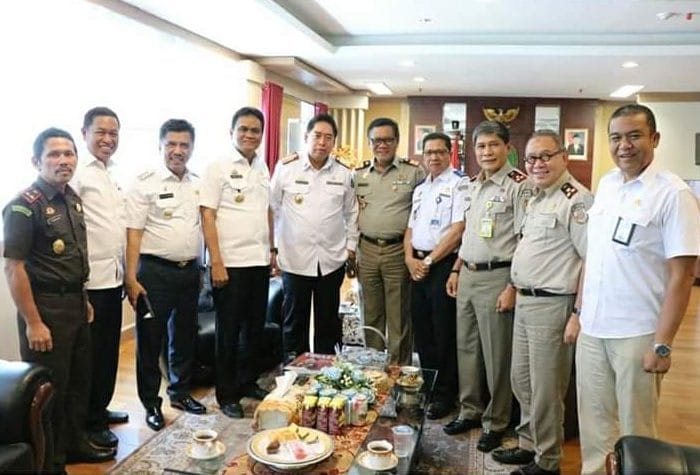 Bupati Barru Hadiri Rapat Pembangunan Kereta Api Rute Makassar - Parepare. (Ist)