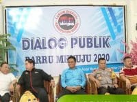 Dialog Publik dengan tema “Barru Menuju 2020” di Ballroom Hotel Youtefa, Kabupaten Barru, Sabtu (21/9/2019).