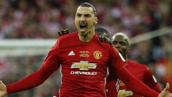 Zlatan Ibrahimovic saat masih berseragam Manchester United. (c) AFP