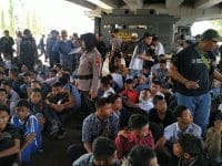 Ratusan Pelajar di Makassar Diamankan Polisi Amankan saat Hendak Demontrasi. (Foto: Sindonews)