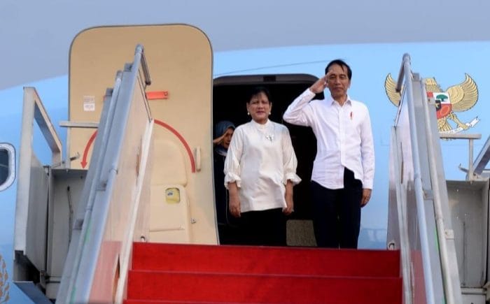 Presiden Joko Widodo didampingi Ibu Negara Iriana Joko Widodo melakukan Kunjungan Kerja ke Papua.