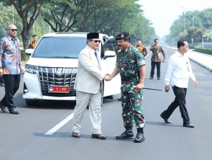 Prabowo Subianto kunjungan kerja di Mabes TNI. (Ist)