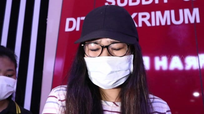 Putri Amelia terlibat prostitusi online. (Foto: Suara)