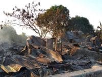 Sejumlah rumah habis terbakar akibat bentrokan dua kelompok warga di Buton Tengah, Sulawesi Tenggara. (Dok Polda Sultra)
