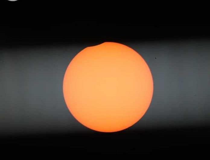 Penampakan Gerhana Matahari dari Pulau Nias, Kamis 26 Desember 2019.