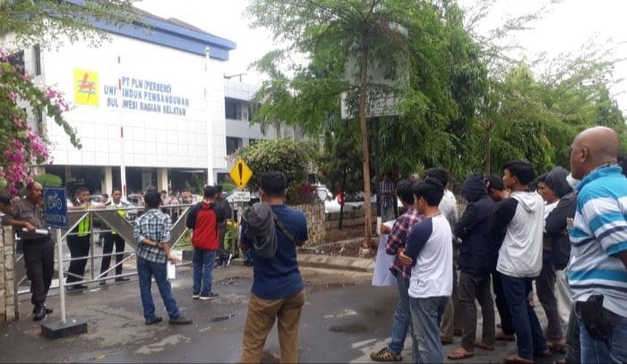 PERMAHII Geruduk Kantor Kejati Sulsel dan PLN Unit Induk Pembangunan