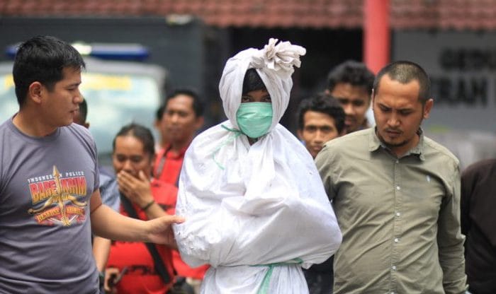 Polres Gowa Tangkap Pocong Berkeliaran Tengah Malam