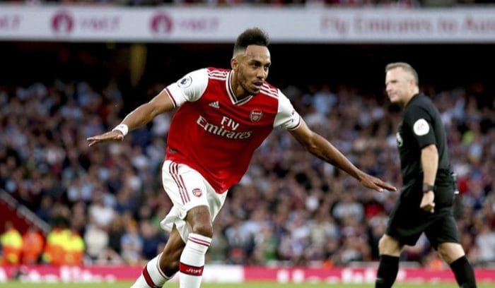 Aubameyang Bertahan di Arsenal