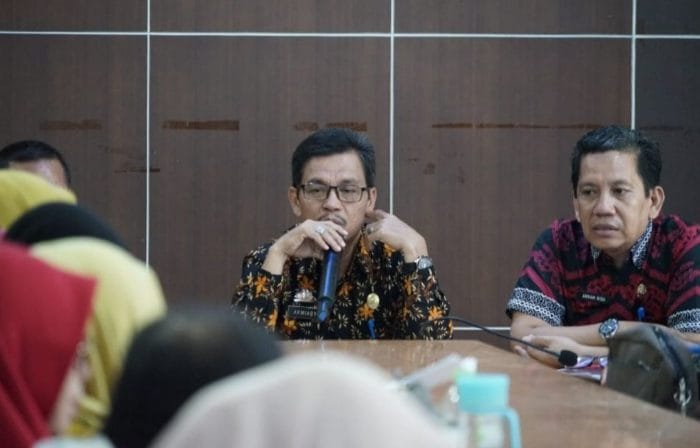 Sekda Luwu Utara memimpin Rapat Penyusunan LPPD
