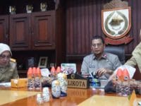 Pj Wali Kota Makassar, Iqbal Suhaeb.