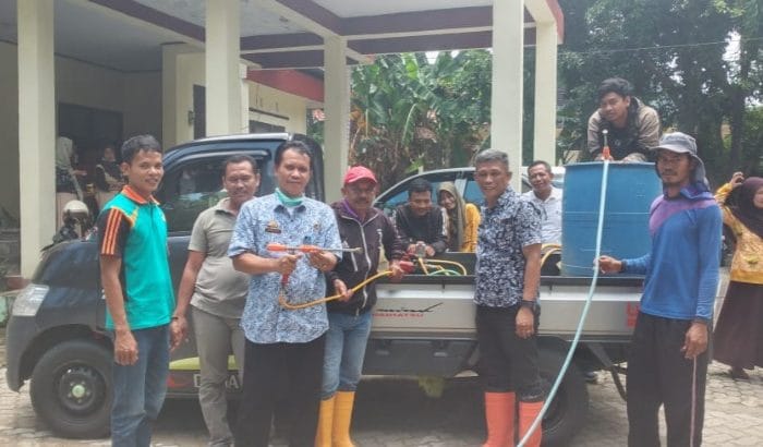 Antisipasi Corona, Pemkab Barru Intensifkan Penyemprotan Desinfektan