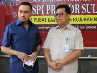 Ahmad Sahroni Serahkan Bantuan APD ke Sejumlah Rumah Sakit di Jakarta