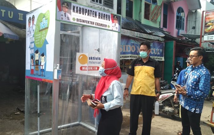 Pemkab Barru Sebar Bilik Sanitizer di Pasar dan Rumah Sakit