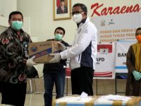 Pertamina dan Hiswana Serahkan Bantuan Sembako dan APD ke Gubernur Sulsel