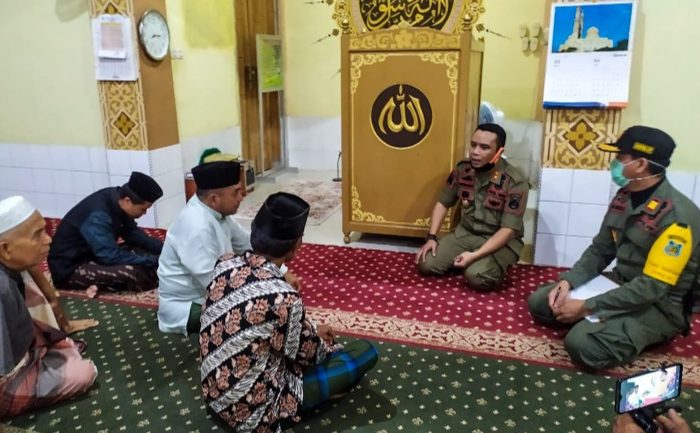 Penerapan Ibadah di Rumah, Tim Gugus Covid-19 Selayar Dekati Pengurus Masjid