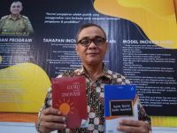 Hardiknas, Bantaeng Luncurkan Buku Satu Guru Satu Inovasi