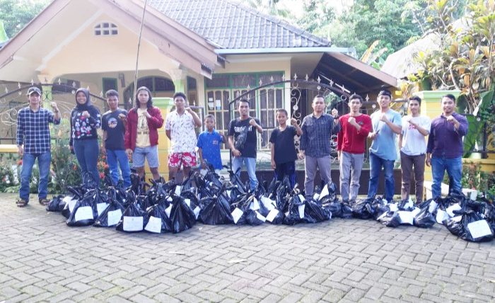 KPMT Peduli Berbagi Paket Sembako untuk Warga Terdampak Covid-19