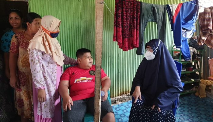 Anggota DPR RI Hasnah Syam Datangi Langsung Kediaman Bocah Korban Bully di Pangkep.