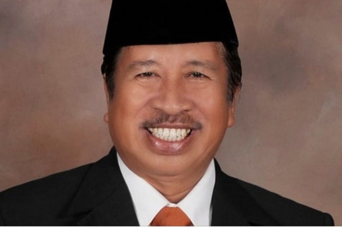 dr. H. M. Sanusi Karateng.