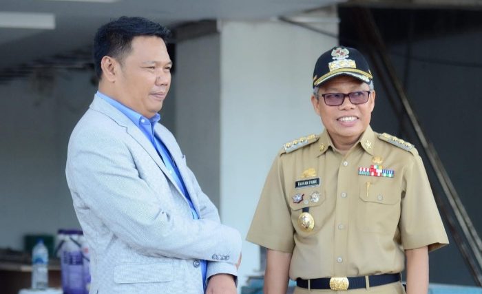 Direktur PDAM Kota Parepare, Andi Firdaus Jollong dan Wali Kota Makassar,