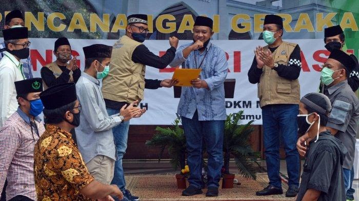 kampanye #BangkitdariMasjid yang diluncurkan bersama DKM Masjid Raya Al Kautsar, Villa Dago, Pamulang, Tangerang Selatan pada Jumat (22/5/2020).