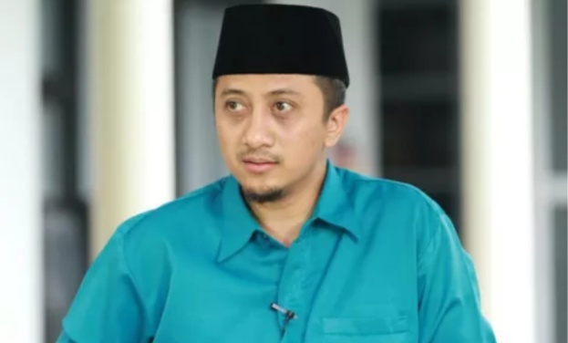 Ustaz Yusuf Mansur.