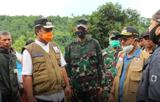 Didampingi Bupati Jeneponto, Wagub Sulsel Tinjau Lokasi Longsor di Desa Kassi