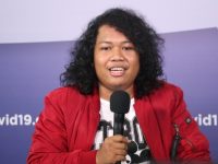 Komedian Marshel Widianto.