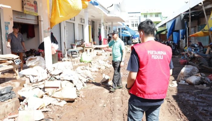 Pertamina Peduli Bantu Warga Korban Banjir di Bantaeng