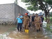 Iqbal Kunjungi Lokasi Rawan Banjir Toa Daeng III Dan BTN Kodam lll