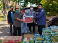 Wagub Sulsel Bantu Sembako untuk Mahasiswa Terdampak Covid-19 FTK UIN Alauddin