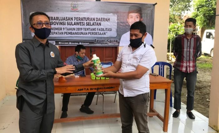 Anggota DPRD Sulsel, Arum Spink, melakukan sosialisasi Peratuan Daerah (Perda)