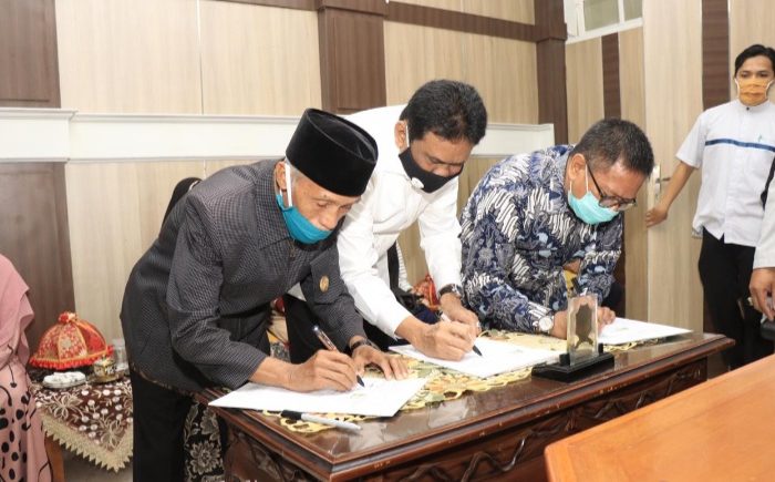 Lindungi Pekerja Non-PNS, Pemkab Barru dan Baznas Kerjasama BPJS Ketenagakerjaan