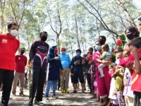 Pemprov Sulsel Fasilitasi Air Bersih di Pulau Langkai dan Lanjukang