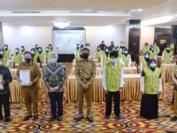 Gubernur Sulsel lepas Tenaga Pendamping Gizi dan Konselor Stunting.