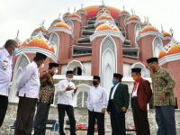 Pemprov Sulsel dan Tokoh Agama Sepakat Belum Gunakan Masjid 99 Kubah